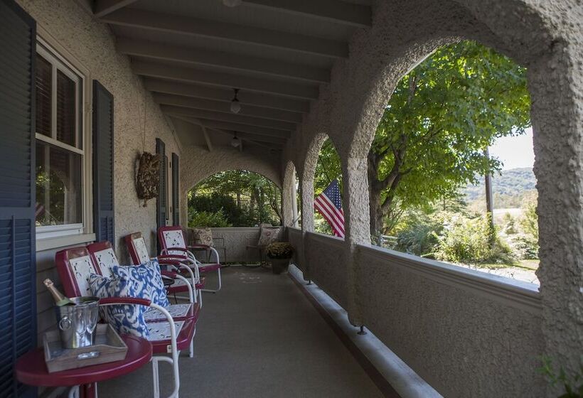 צימר Gay Street Inn