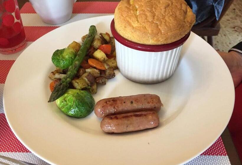 مبيت وإفطار Katys Inn