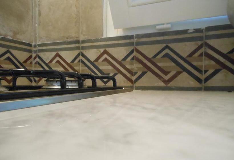 مبيت وإفطار L Albero Di Alberto