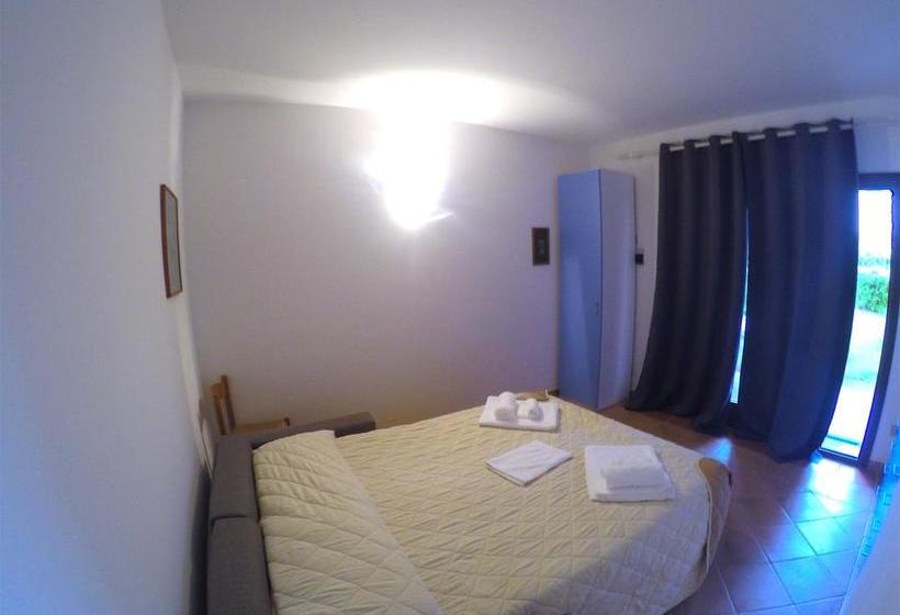 민박 La Coccinella Al Mare