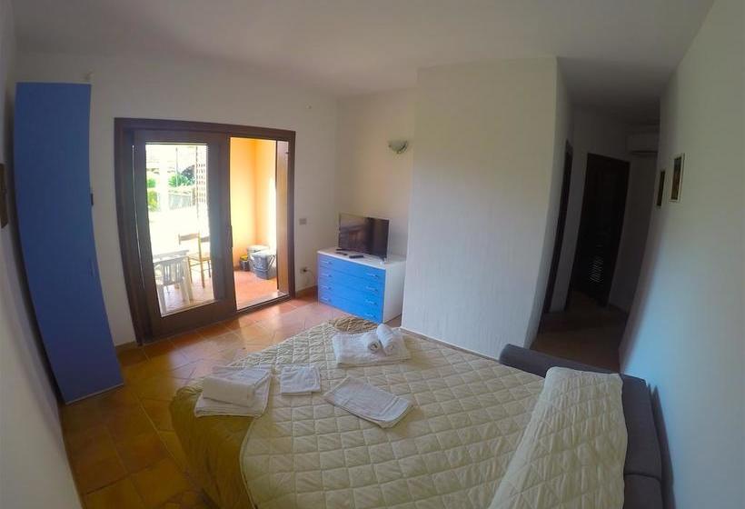 민박 La Coccinella Al Mare