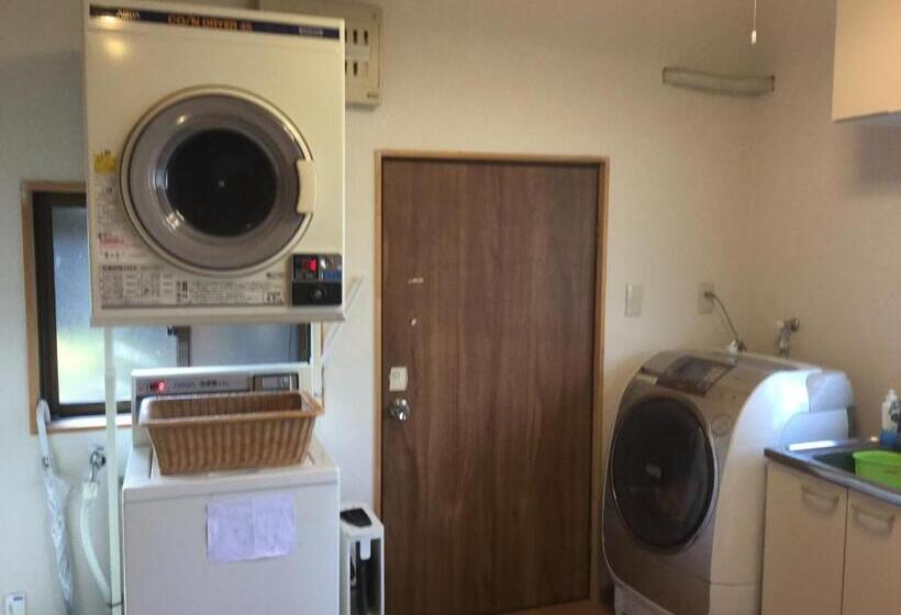 Bed and Breakfast Oyajino Umi