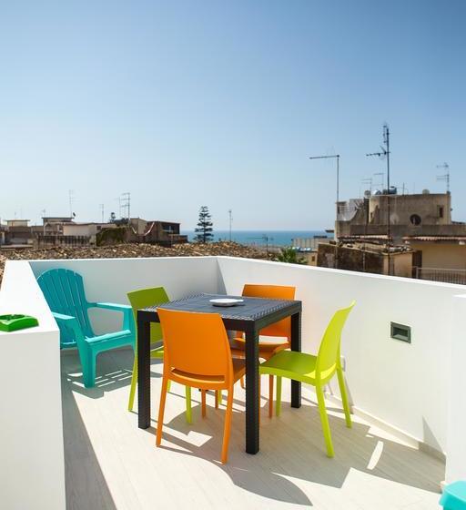 تختخواب و صبحانه Regina's Home