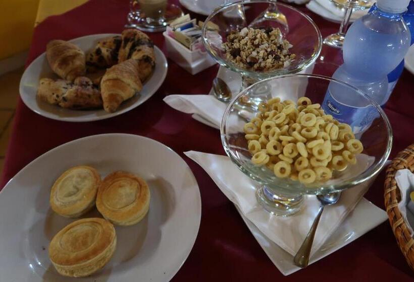 مبيت وإفطار S'arriali Ranch