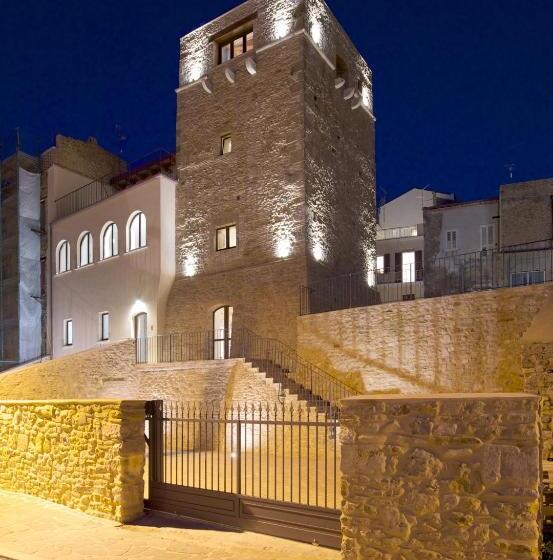 ベッドアンドブレックファースト Torre Della Loggia Dimora Storica Ortona
