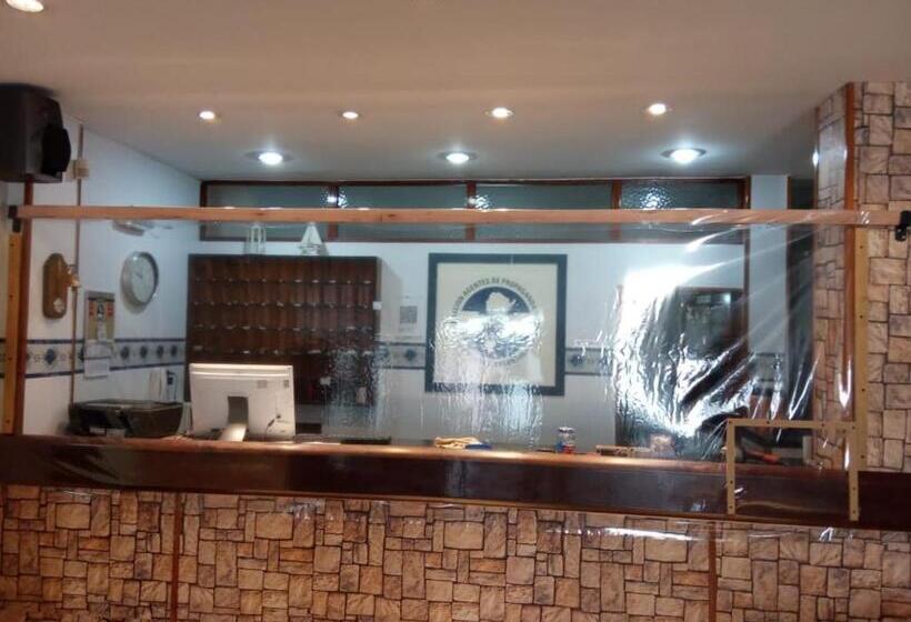 בית מלון כפרי Apm Punta Mogotes