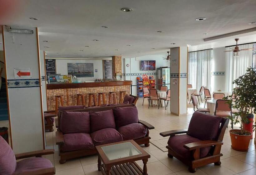 בית מלון כפרי Apm Punta Mogotes