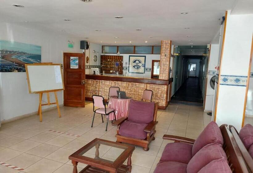 בית מלון כפרי Apm Punta Mogotes