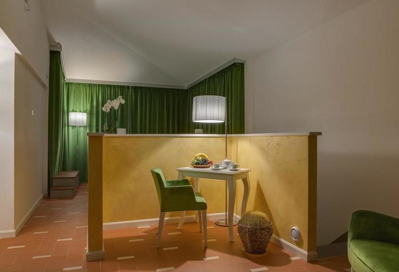 هتل Battistero Residenza D Epoca