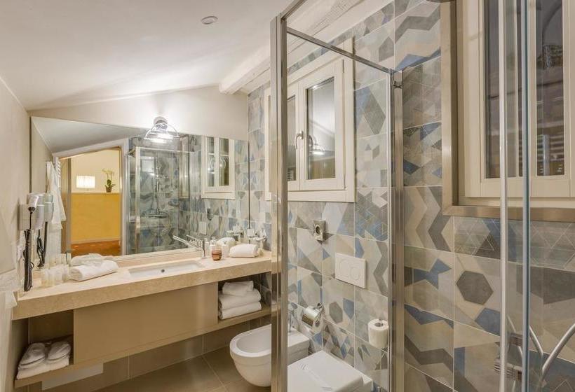 هتل Battistero Residenza D Epoca