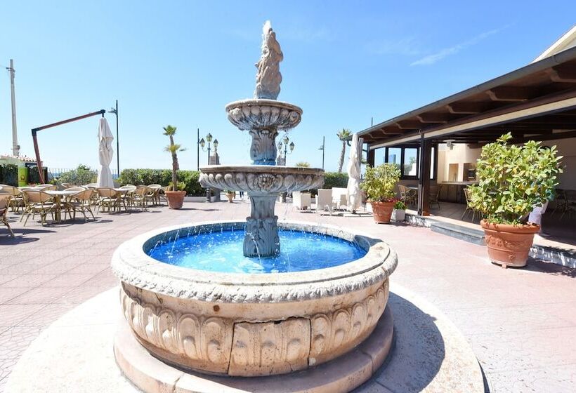 فندق Costa D'oro