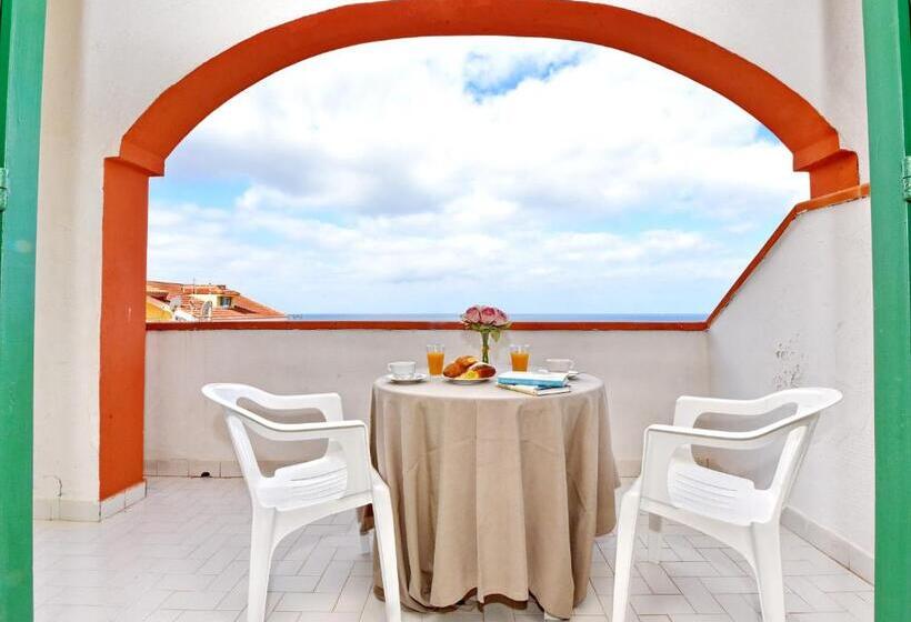 فندق Costa D'oro