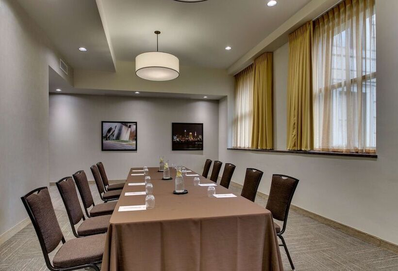 Drury Plaza Hotel Cleveland Downtown