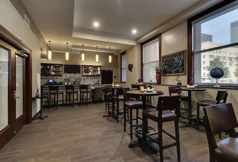 Drury Plaza Hotel Cleveland Downtown