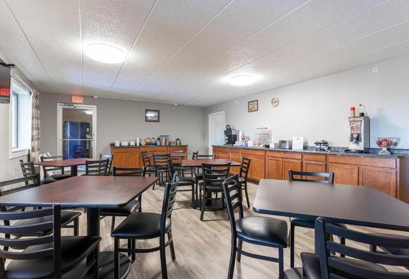 فندق Fairbridge Inn Express Monroe City