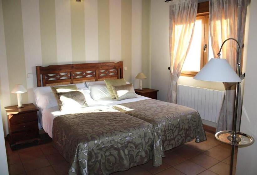 Отель Finca Rincón De La Vega