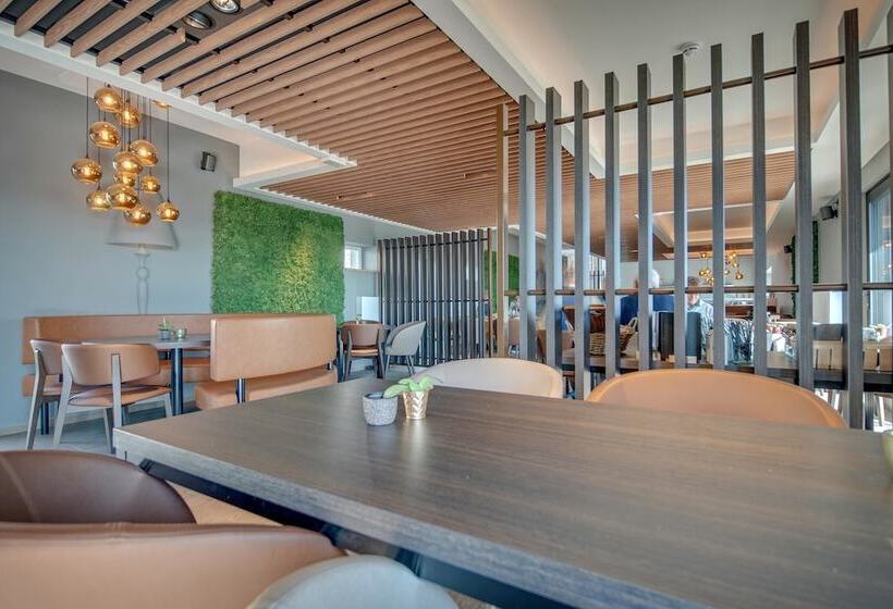 בית מלון כפרי Hôtel Five Nations