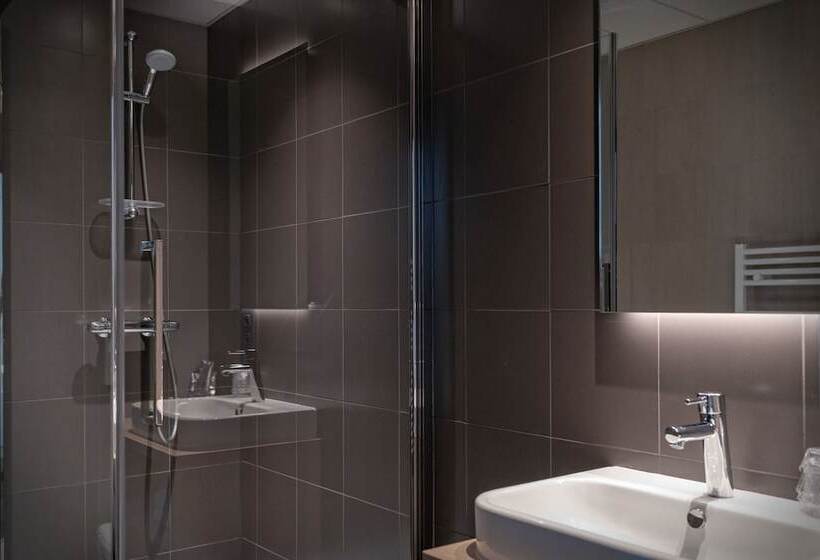 בית מלון כפרי Hôtel Five Nations