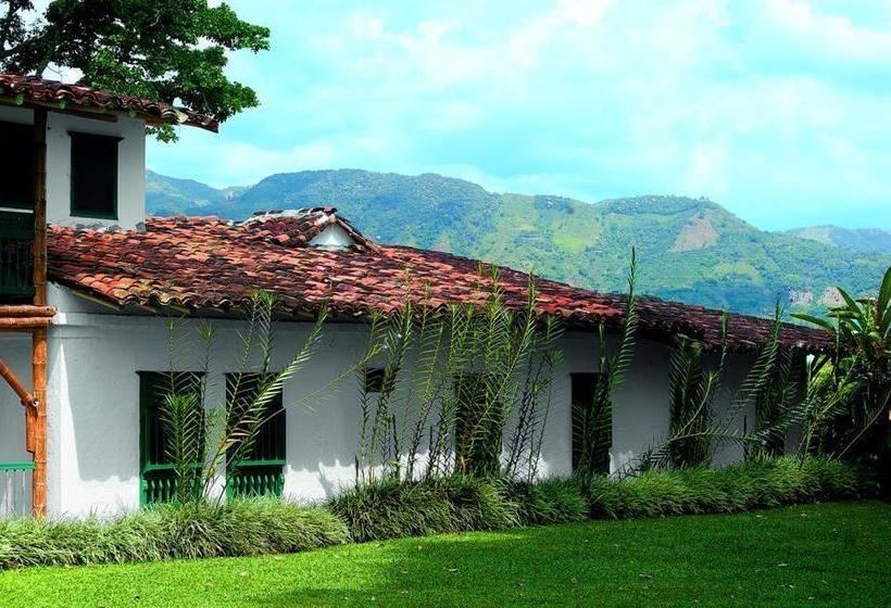 هتل Hacienda Bambusa