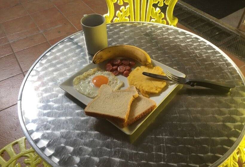 فندق Hostel The Pod 33