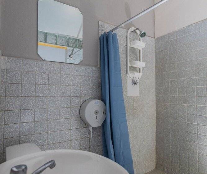 فندق Hostel The Pod 33