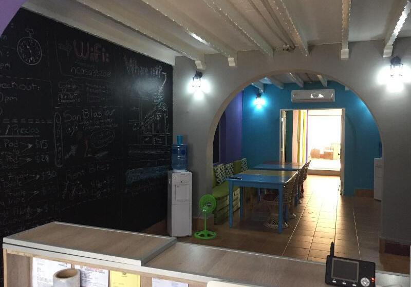 فندق Hostel The Pod 33