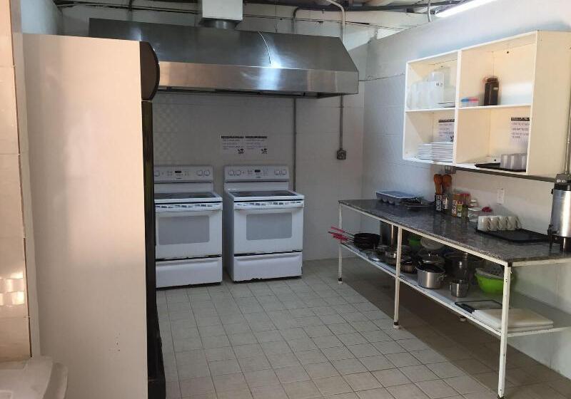 فندق Hostel The Pod 33