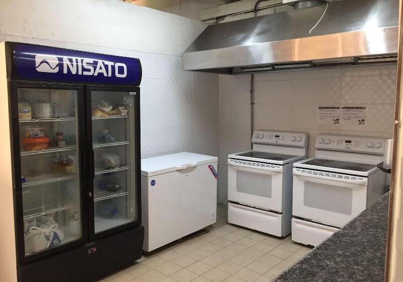 فندق Hostel The Pod 33