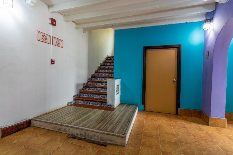 فندق Hostel The Pod 33