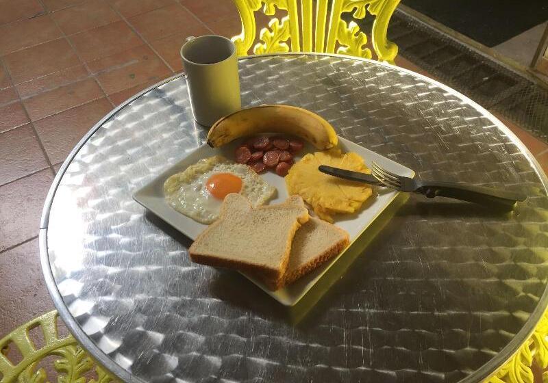 فندق Hostel The Pod 33