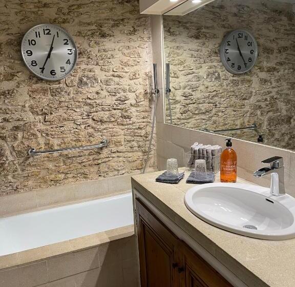 Отель La Borie En Provence