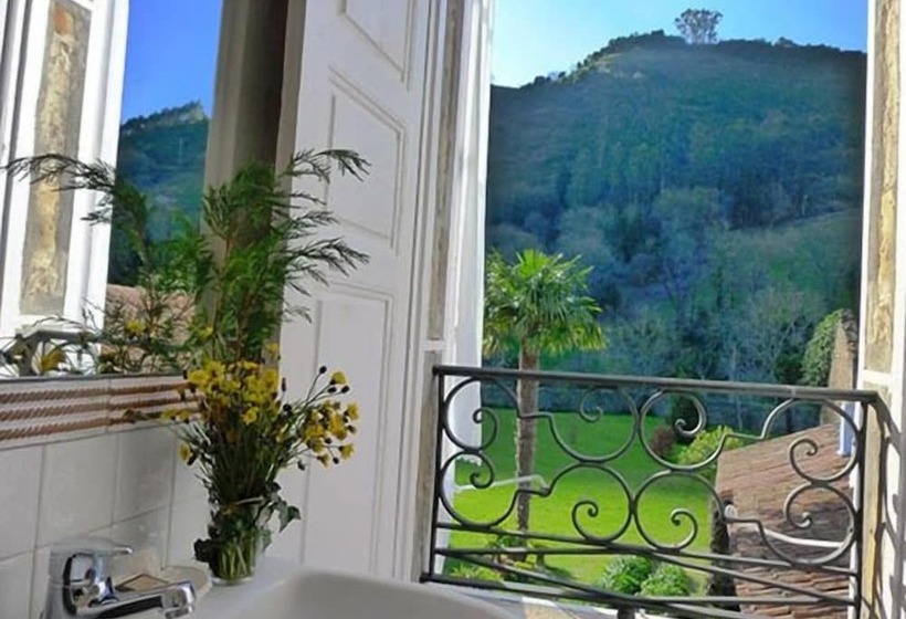 בית מלון כפרי La Casona Azul