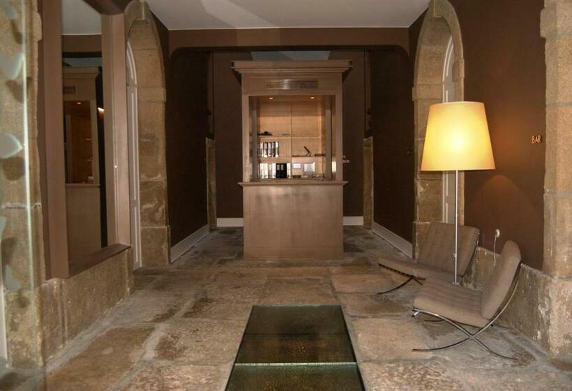 ホテル Longroiva  Rural