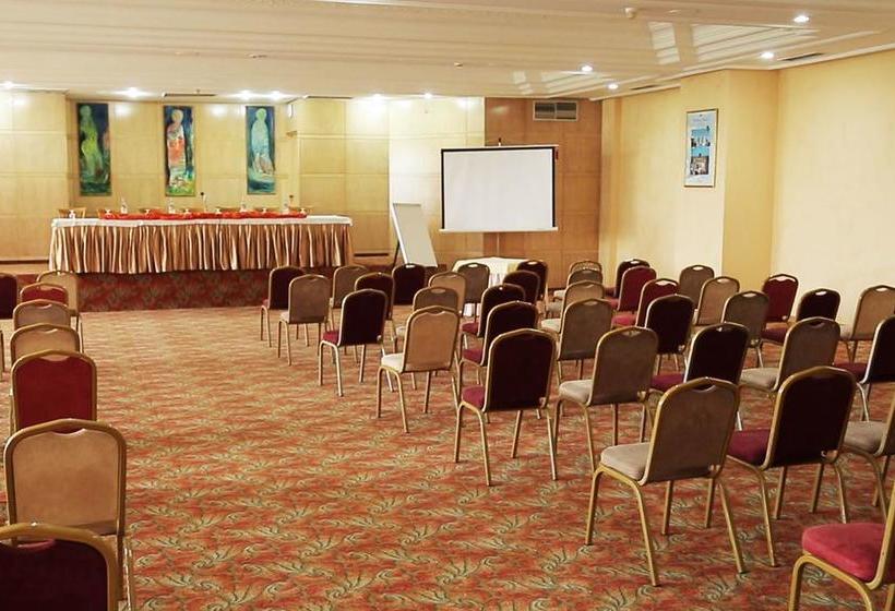 호텔 Mehari Tabarka Thalasso & Spa