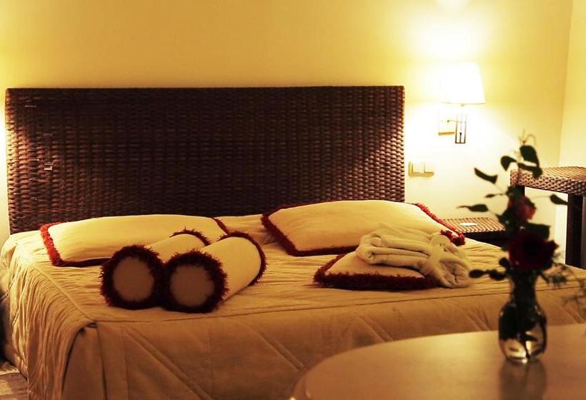 호텔 Mehari Tabarka Thalasso & Spa