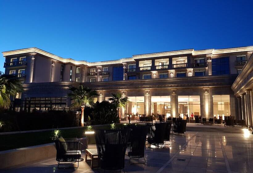 Mövenpick Hotel Du Lac Tunis