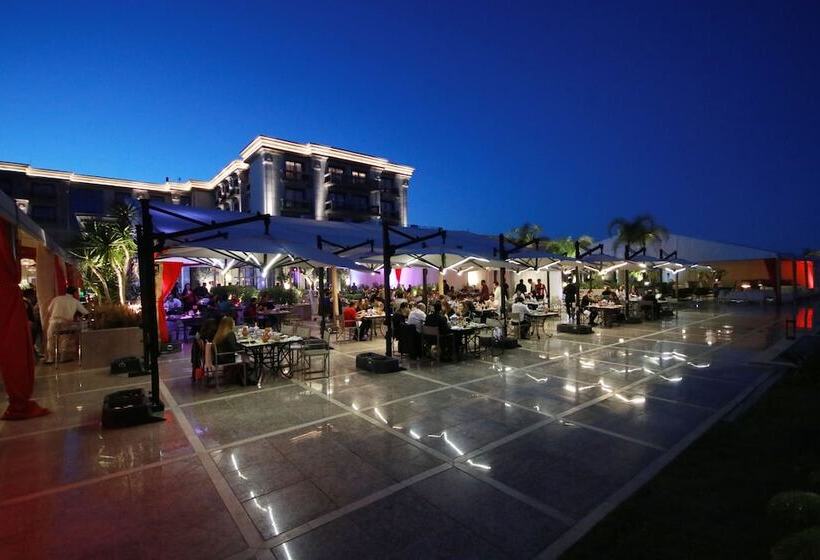 Mövenpick Hotel Du Lac Tunis