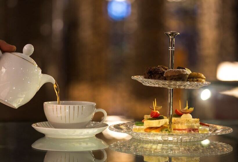 Mövenpick Hotel Du Lac Tunis