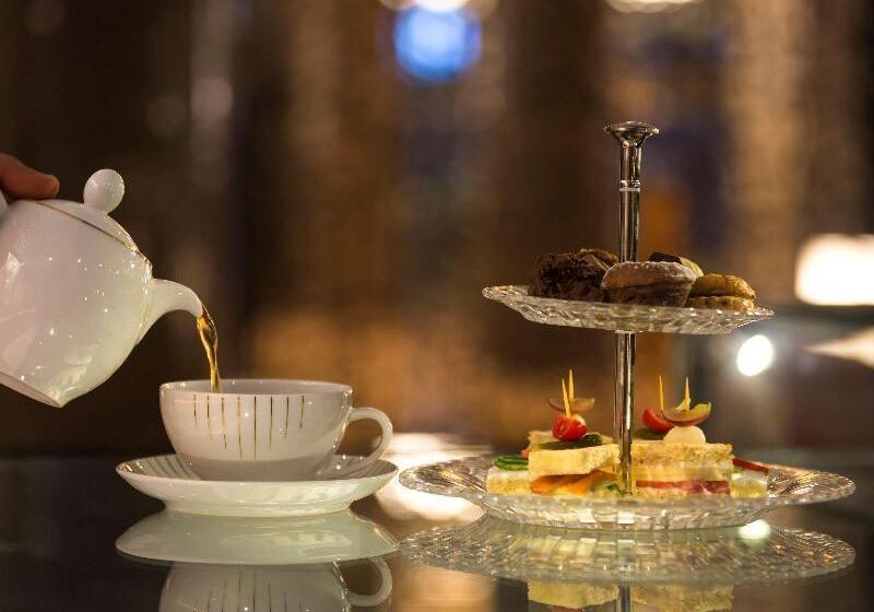 Mövenpick Hotel Du Lac Tunis