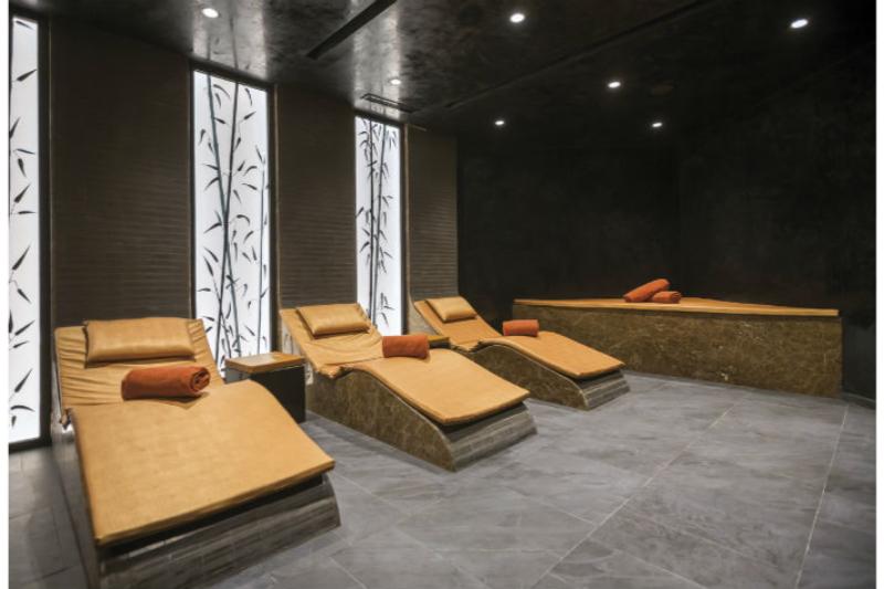 Mövenpick Hotel Du Lac Tunis