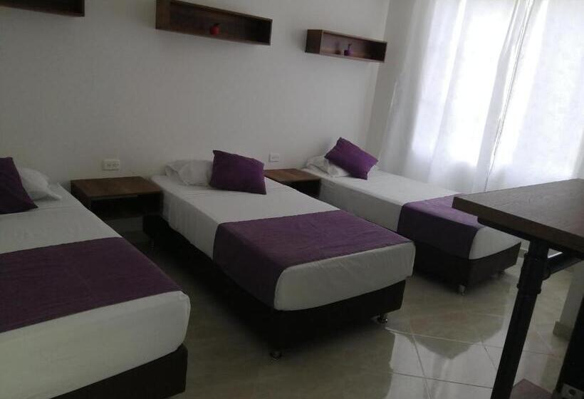 هتل Oasis De La Tatacoa