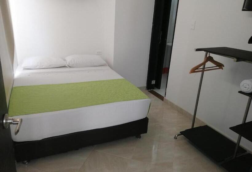 هتل Oasis De La Tatacoa