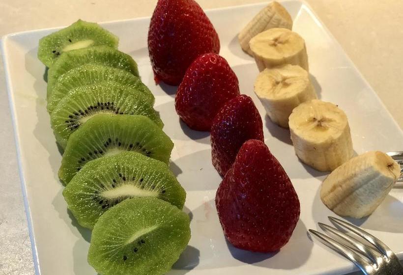 فندق Reina Adosinda