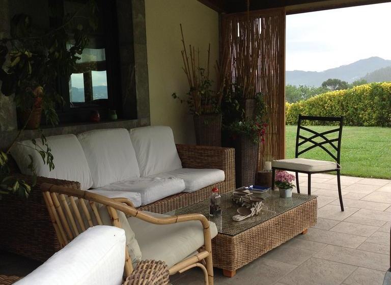 فندق Reina Adosinda