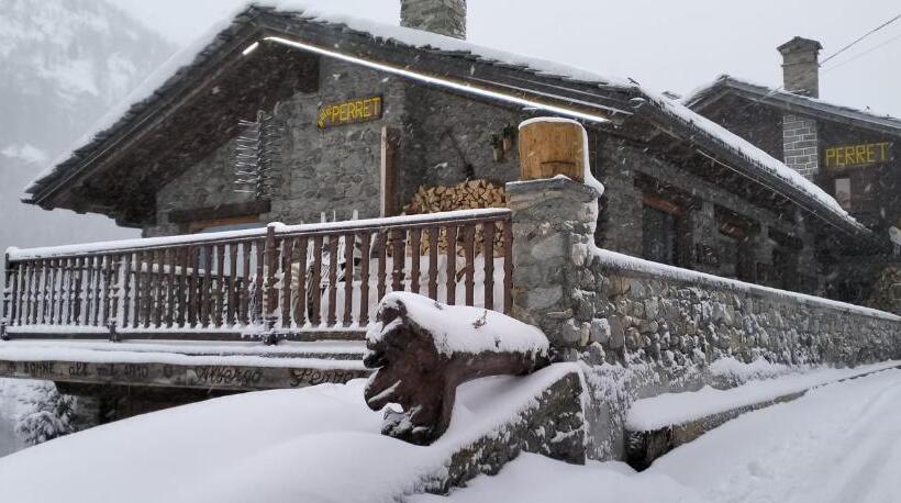 酒店 & Restaurant Perret   Mountain People