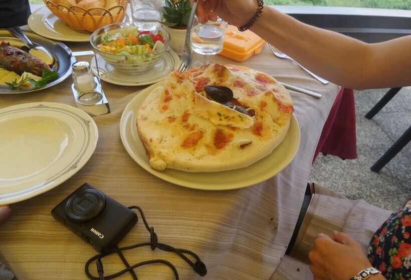 בית מלון כפרי La Sorgente