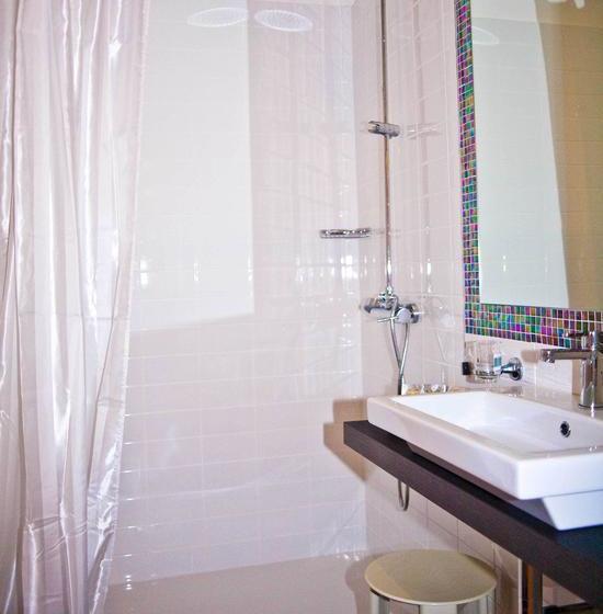 Отель Rivadoro Spiaggia Ombrellone E Lettini Piscina Parcheggio