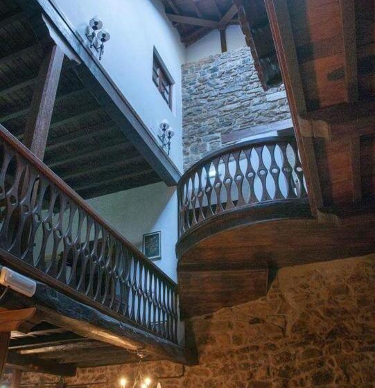 فندق Rural Palacio De Galceran