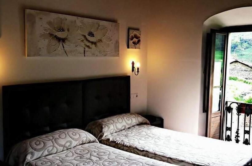 فندق Rural Palacio De Galceran