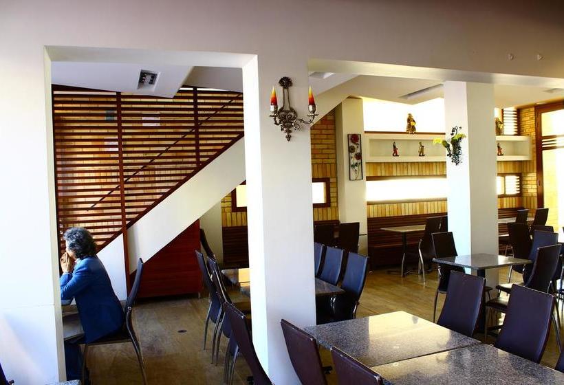 ホテル Santiamen De La Villa